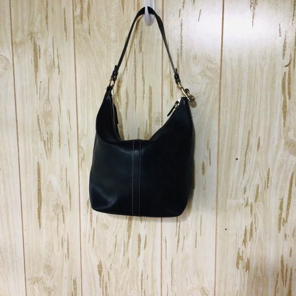 Coach Black Shoulder Bag - Picture 2 of 11